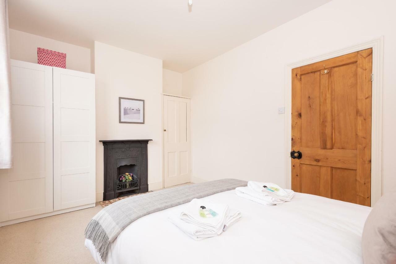 Charming Base For 5 Near Bishy Rd Pass The Keys Apartment York Exterior photo